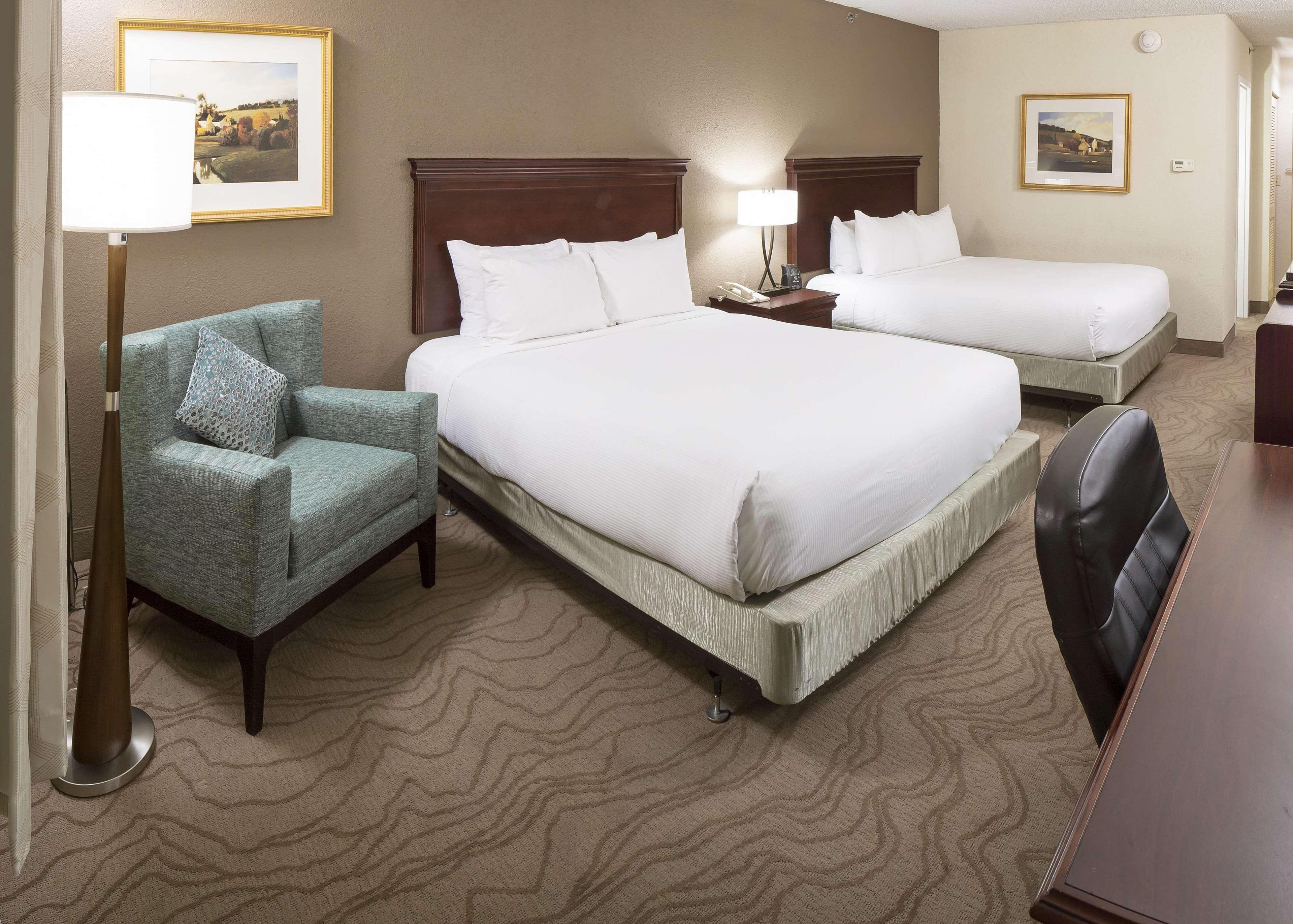 Hotel Doubletree By Hilton Boston-Milford Exterior foto