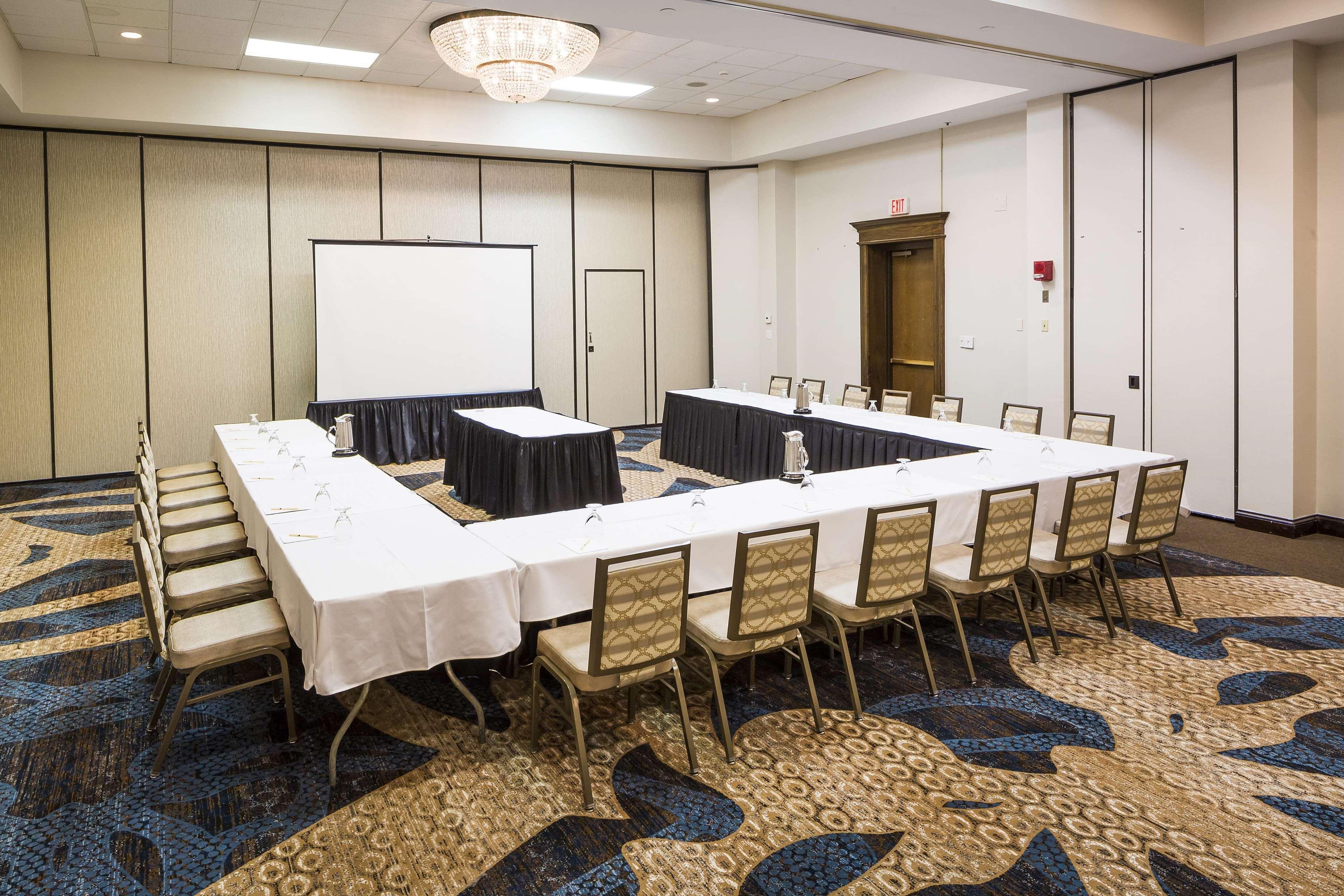 Hotel Doubletree By Hilton Boston-Milford Exterior foto