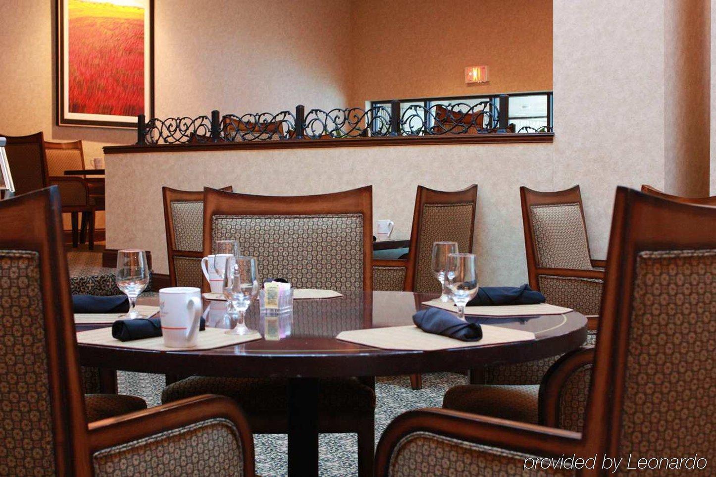 Hotel Doubletree By Hilton Boston-Milford Restaurant foto