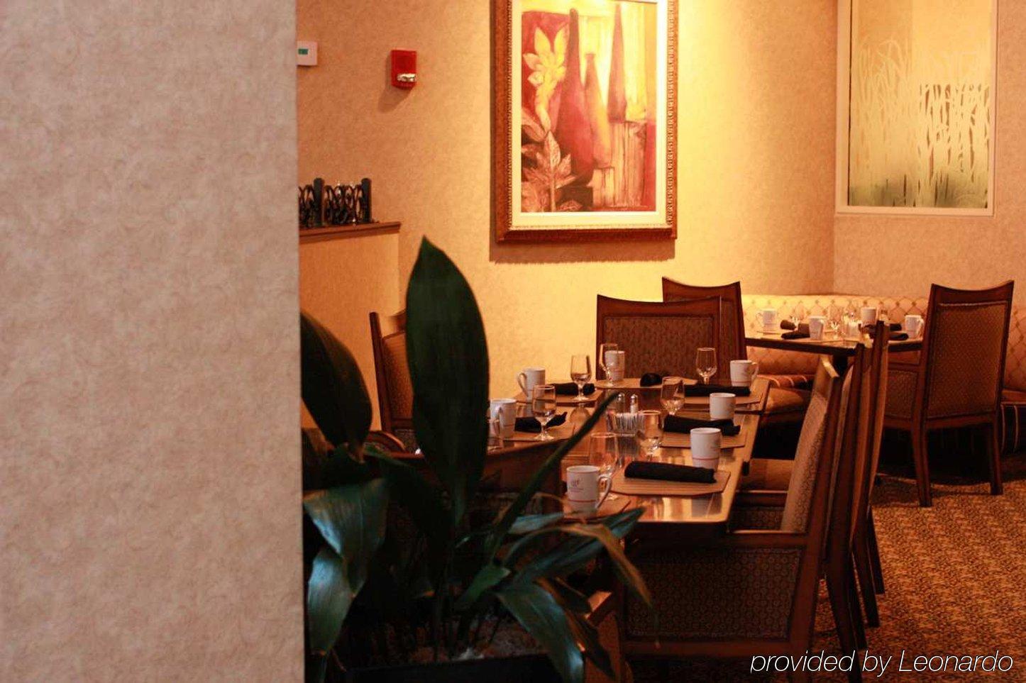 Hotel Doubletree By Hilton Boston-Milford Restaurant foto